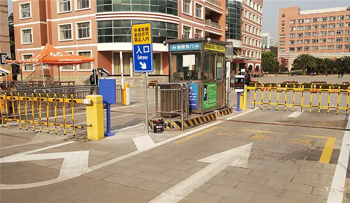 怎么選車牌識(shí)別系統(tǒng)才不會(huì)踩坑？